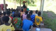 Centrafrique: une Ã©cole sous paillote pour que les enfants de Ngougoua reprennent le chemin de (...)